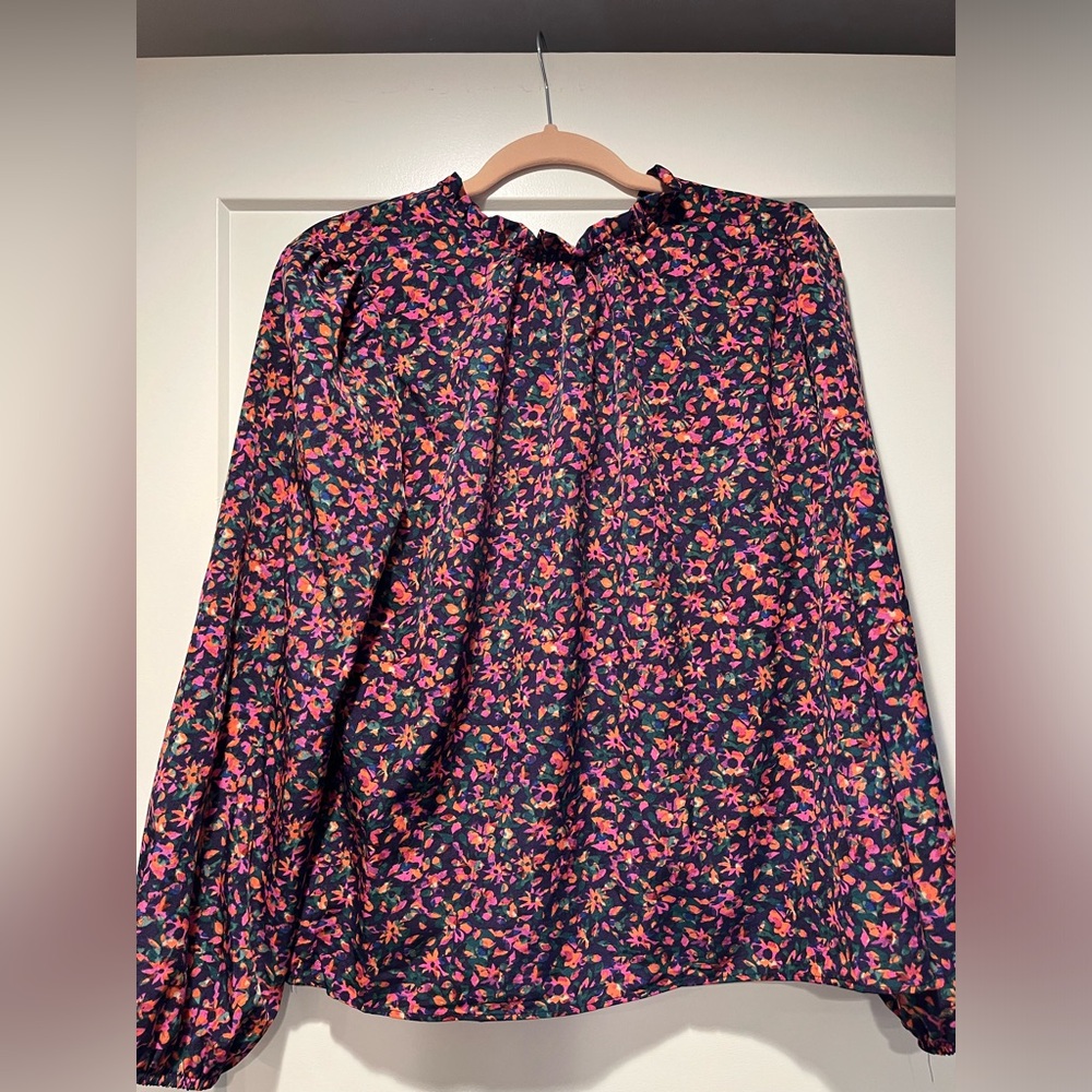 Emery Rose Shein  floral blouse large